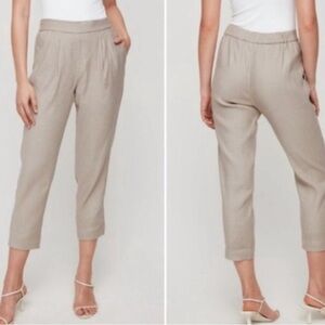 Aritzia Babaton Linen Capris (Size Medium)